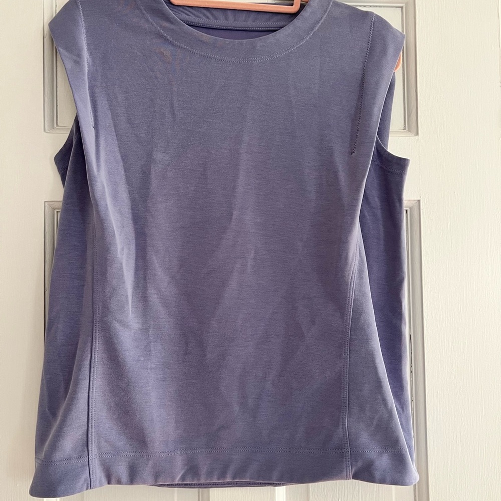 Athleta Gray Boxy Muscle Tee
